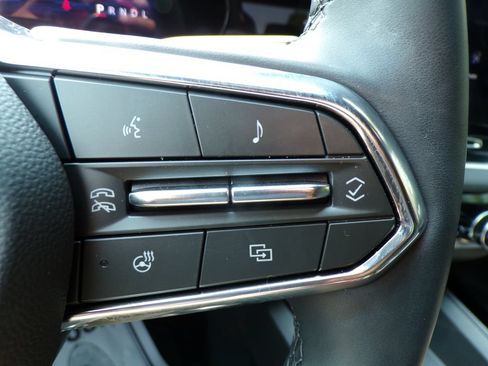 Used 2025 Chevrolet Equinox LT w/ Convenience Package II AWD/4WD image 28