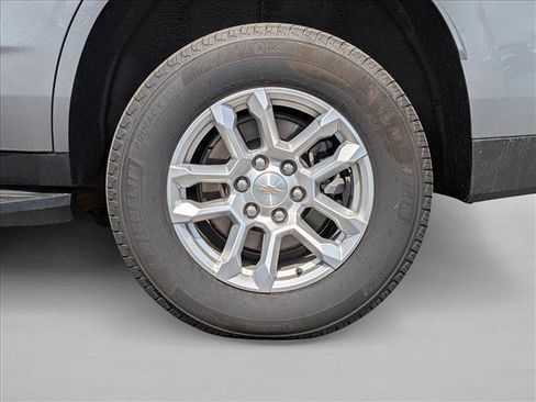 Used 2025 Chevrolet Tahoe LT image 15