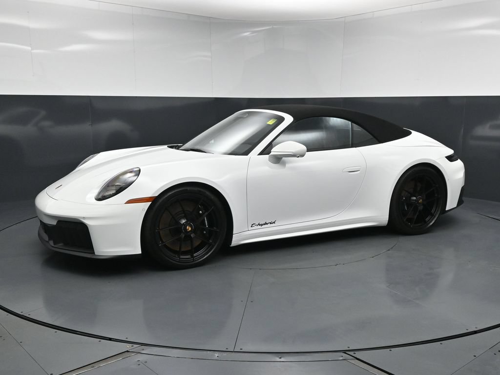 Used 2026 Porsche 911 Carrera GTS RWD image 1