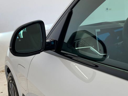 New 2026 BMW X5 xDrive50e w/ M Sport Package image 22