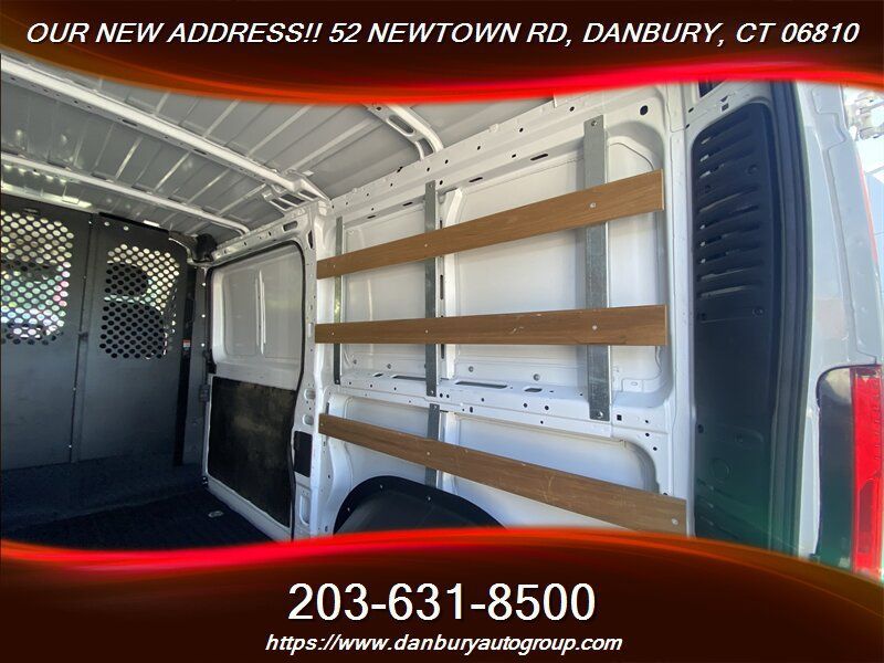 Used 2025 RAM ProMaster 2500 w/ U-Haul Equipment Group FWD image 31