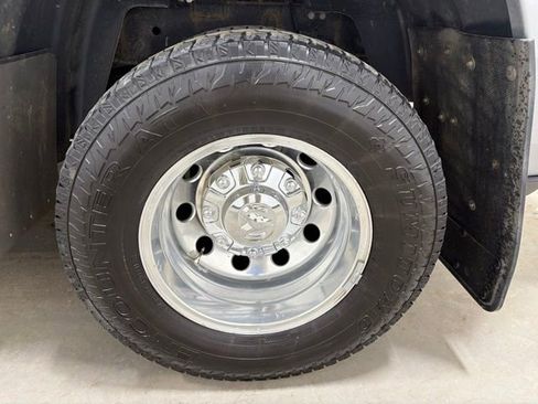 Used 2023 RAM 3500 Laramie AWD/4WD image 9