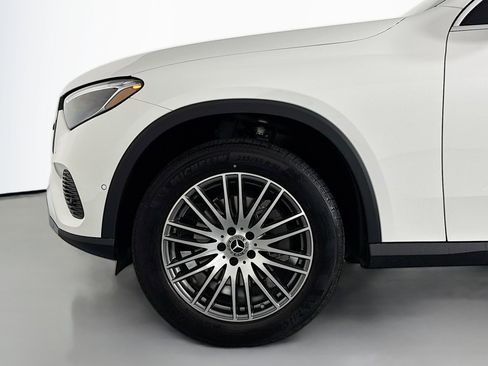 New 2026 Mercedes-Benz GLC 300 image 9