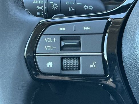 New 2025 Honda Pilot EX-L image 14