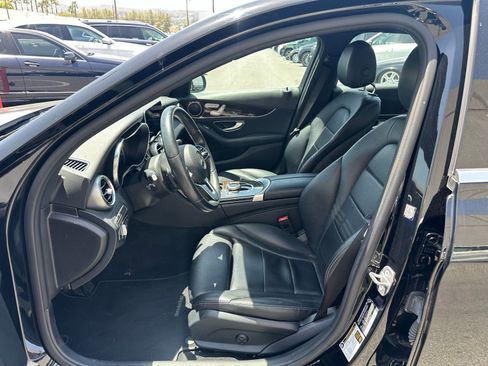 Used 2020 Mercedes-Benz C 300 Sedan image 2