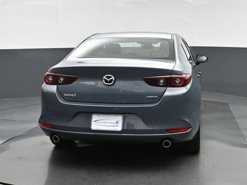 Used 2022 MAZDA MAZDA3 s image 6