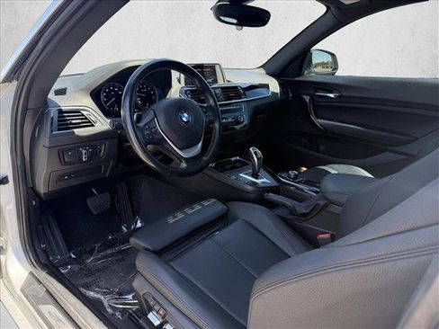 Used 2020 BMW 230i Coupe w/ Convenience Package RWD image 7