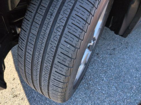 Used 2023 BMW X3 sDrive30i w/ Premium Package image 12