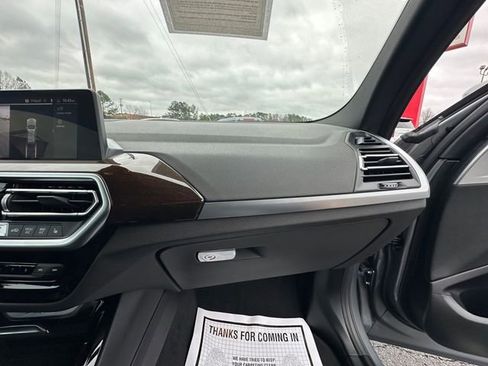 Used 2024 BMW X3 xDrive30i w/ Convenience Package image 16