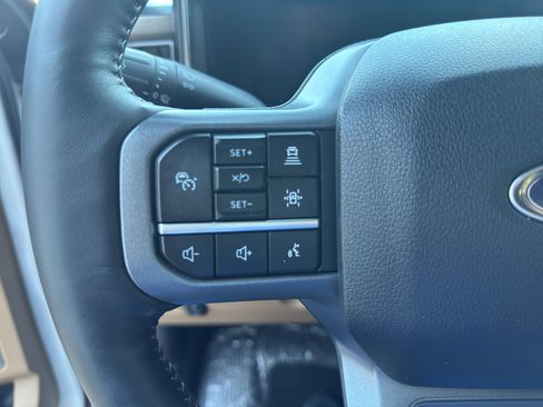 Used 2024 Ford F250 Lariat w/ Lariat Ultimate Package image 15