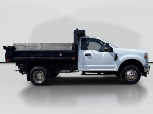 Used 2022 Ford F350 XL w/ Power Equipment Group AWD/4WD image 7