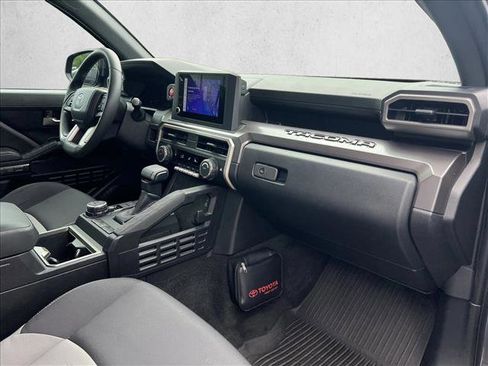 Used 2024 Toyota Tacoma TRD Off-Road AWD/4WD image 23