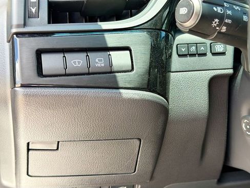 Used 2024 Lexus ES 300h w/ Technology Package FWD image 35