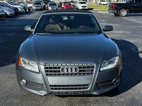 Used 2010 Audi A5 2.0T Premium Plus w/ Premium Plus Pkg image 2