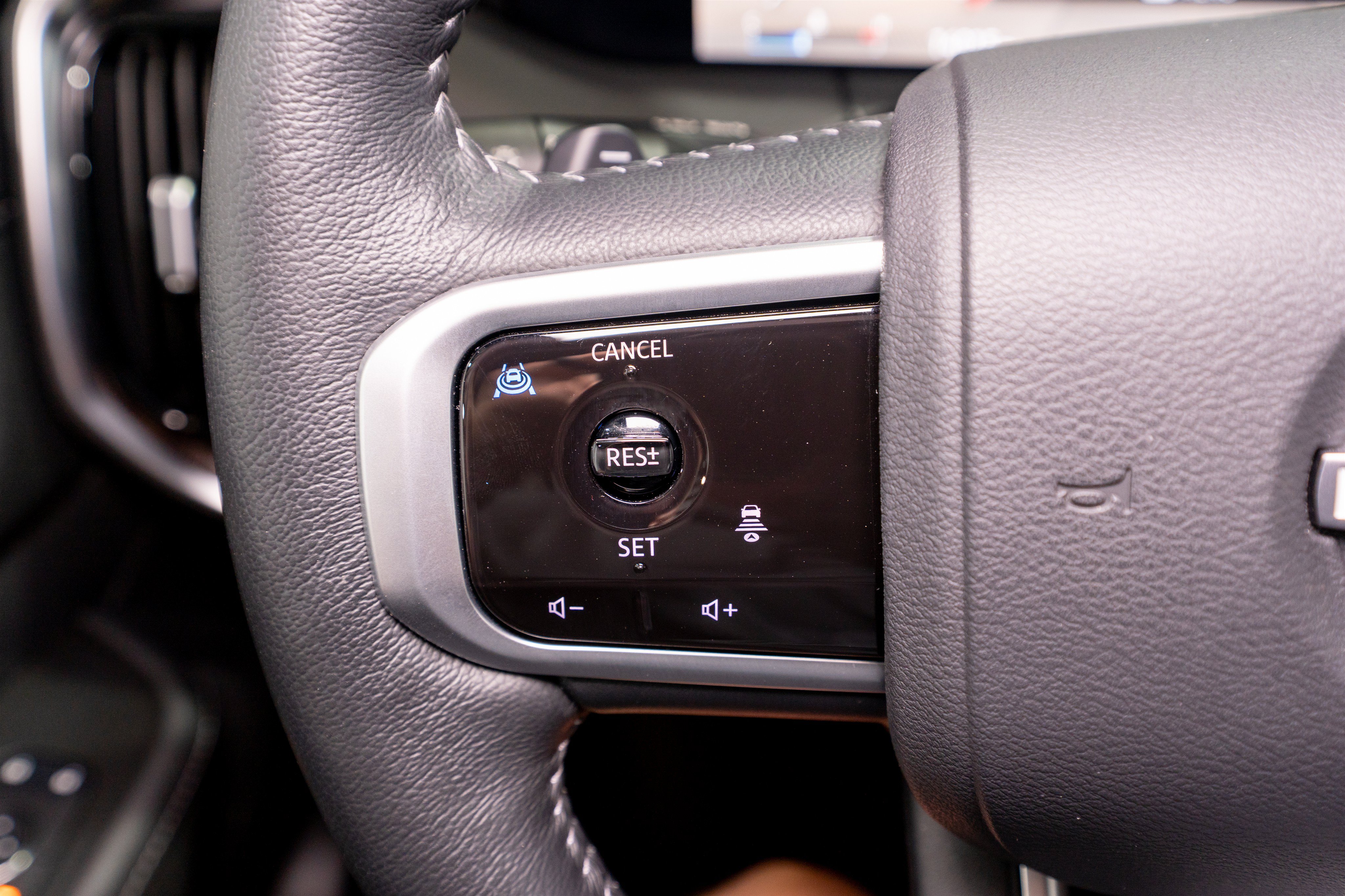 Used 2026 Nissan Armada SL RWD image 28