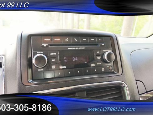 Used 2014 RAM C/V Tradesman w/ UConnect Hands-Free Group FWD image 16