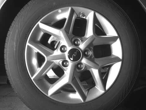 Used 2025 Kia Soul LX w/ LX Technology Package image 15