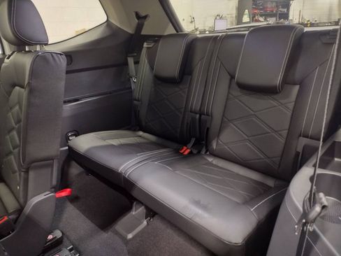 New 2026 Volkswagen Atlas SE image 25