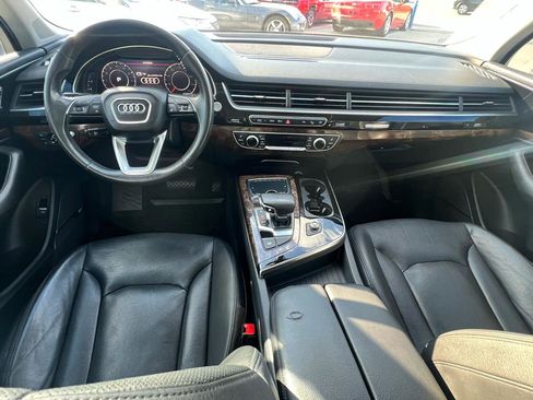 Used 2018 Audi Q7 3.0T Prestige AWD/4WD image 7