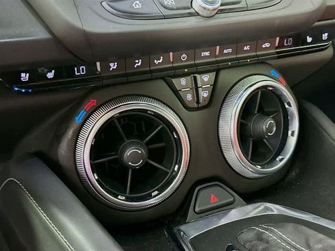 Used 2019 Chevrolet Camaro SS image 17