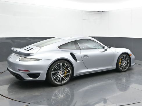 Used 2014 Porsche 911 Turbo S w/ Light Design Package image 10
