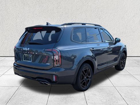 Used 2024 Kia Telluride EX X-Line AWD/4WD image 3