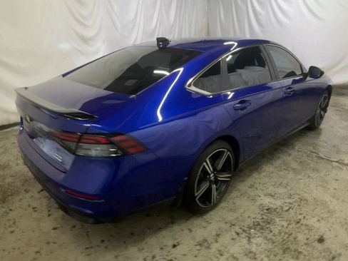 Used 2023 Honda Accord Sport image 8