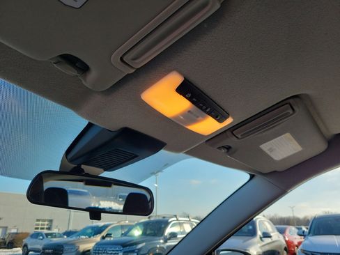 Certified 2023 Nissan Kicks SV image 30