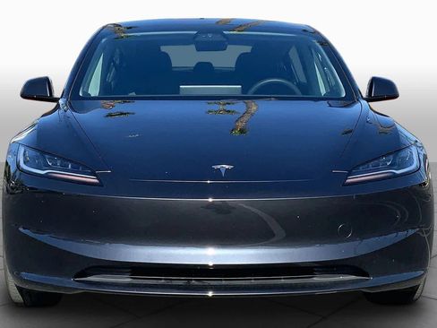Used 2024 Tesla Model 3 Standard Range RWD image 3