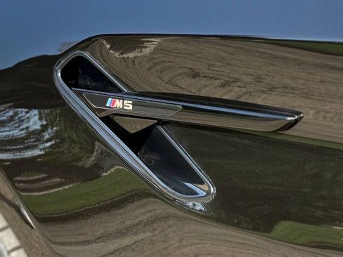 Used 2019 BMW M5 w/ Executive Package image 17