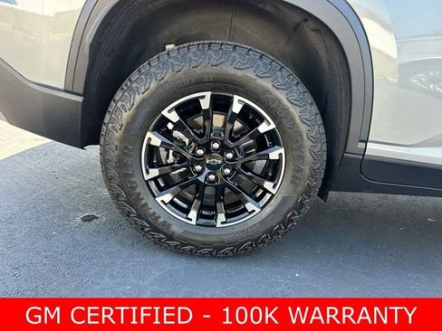 Certified 2025 Chevrolet Traverse Z71 w/ Driver Confidence Package image 7