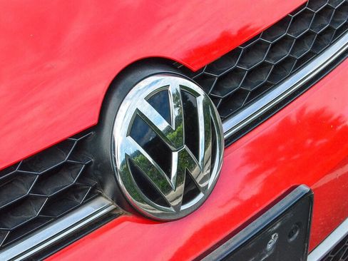 Used 2017 Volkswagen Golf Alltrack S image 15