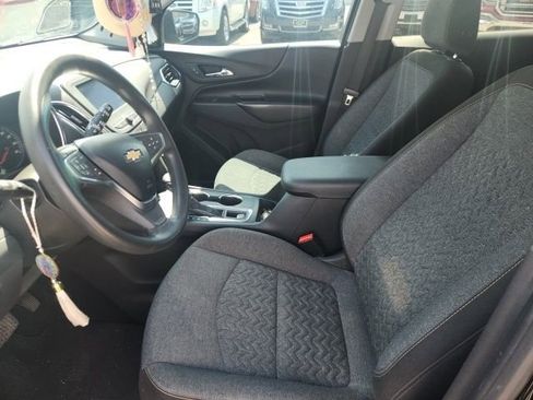 Used 2022 Chevrolet Equinox LT FWD image 8