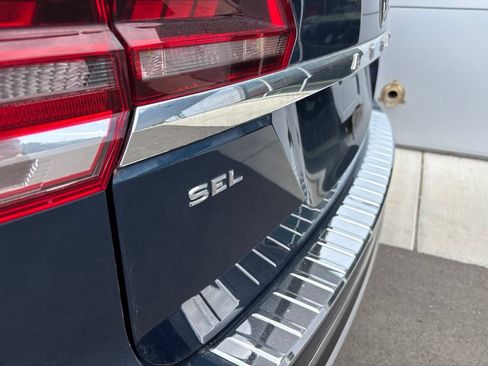 Used 2019 Volkswagen Atlas SEL Premium AWD/4WD image 24