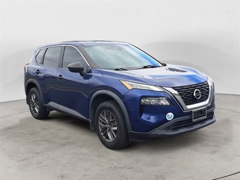 Used 2021 Nissan Rogue S image 1