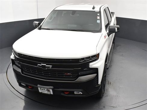 Used 2022 Chevrolet Silverado 1500 LT Trail Boss image 14