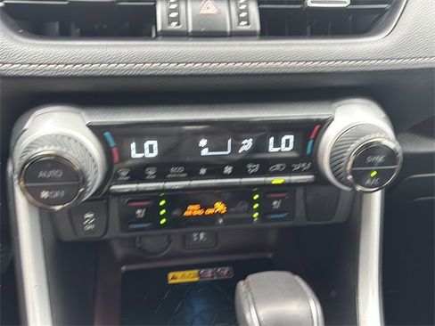 Used 2024 Toyota RAV4 Limited w/ Advanced Technology Package image 27