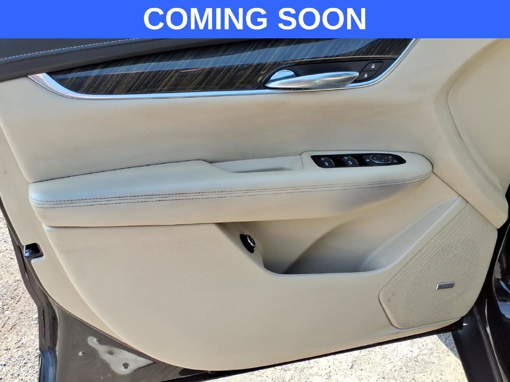 Used 2019 Cadillac XT5 AWD image 13