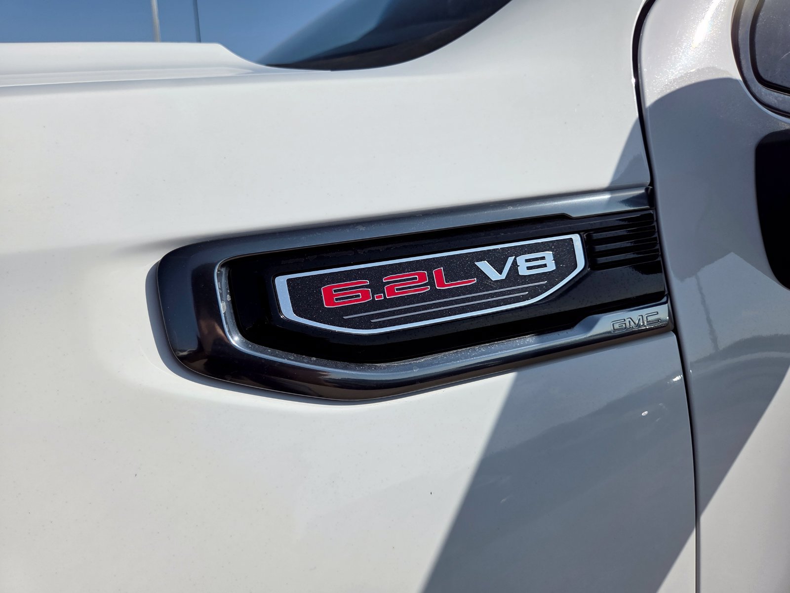 Used 2025 GMC Sierra 1500 AT4 AWD/4WD image 14