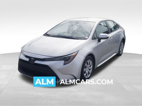 Used 2024 Toyota Corolla LE FWD image 1