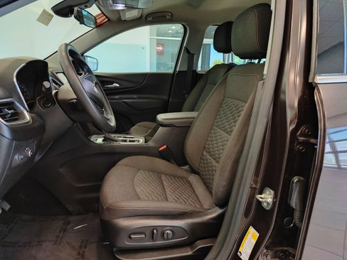 Used 2020 Chevrolet Equinox LT AWD/4WD image 9