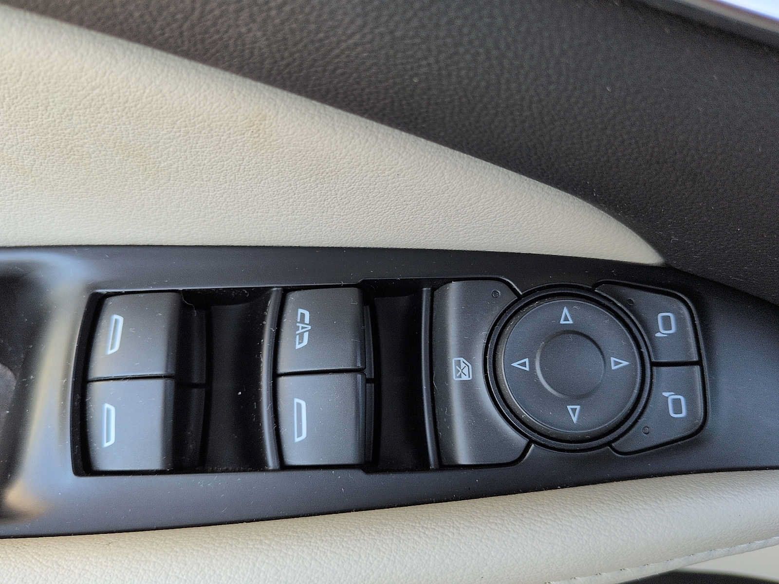 Used 2023 Buick Enclave Essence FWD image 14
