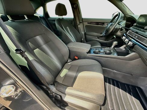 Used 2025 Honda Civic Sport image 30
