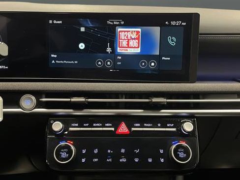 Used 2025 Hyundai Tucson Limited image 30