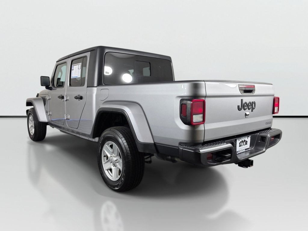 Used 2021 Jeep Gladiator Sport AWD/4WD image 3