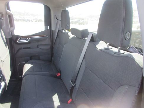 New 2026 GMC Sierra 1500 Elevation image 12