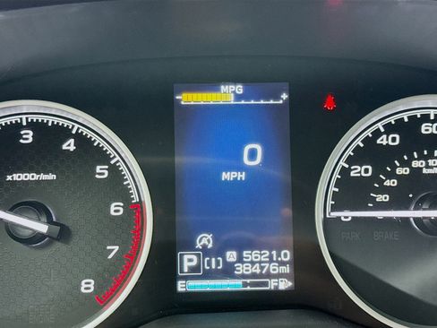 Used 2021 Subaru Forester Premium image 8