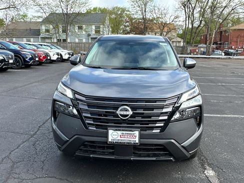 New 2026 Nissan Rogue SV AWD/4WD image 2