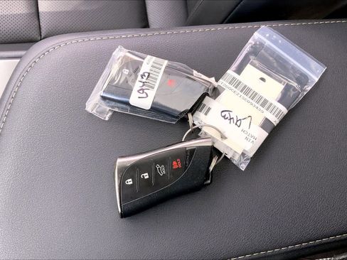 Used 2025 Lexus NX 350 AWD w/ Cold Area Package image 15