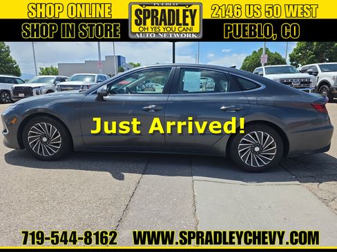 Used 2022 Hyundai Sonata Limited FWD image 1
